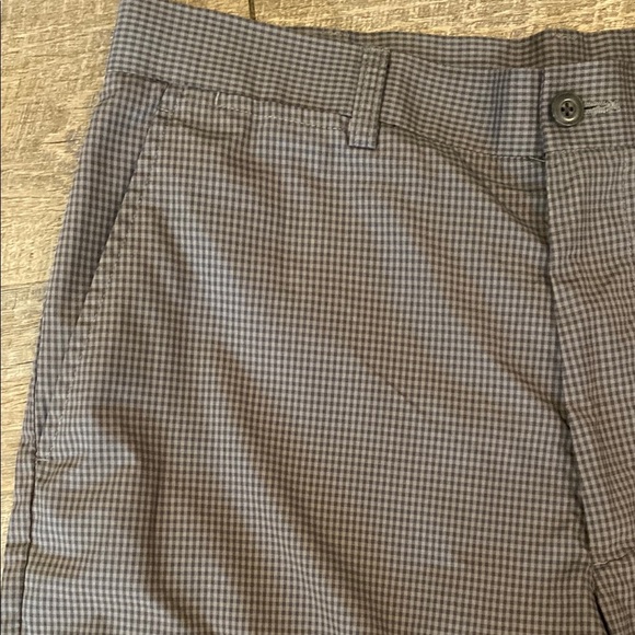 Men's Gray GOLF Checkered Flat Front Shorts - Picture 2 of 7